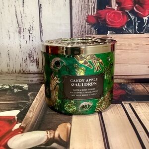 Bath and Body Works Halloween Edition Candy Apple Cauldron 3-Wick Scented Candle